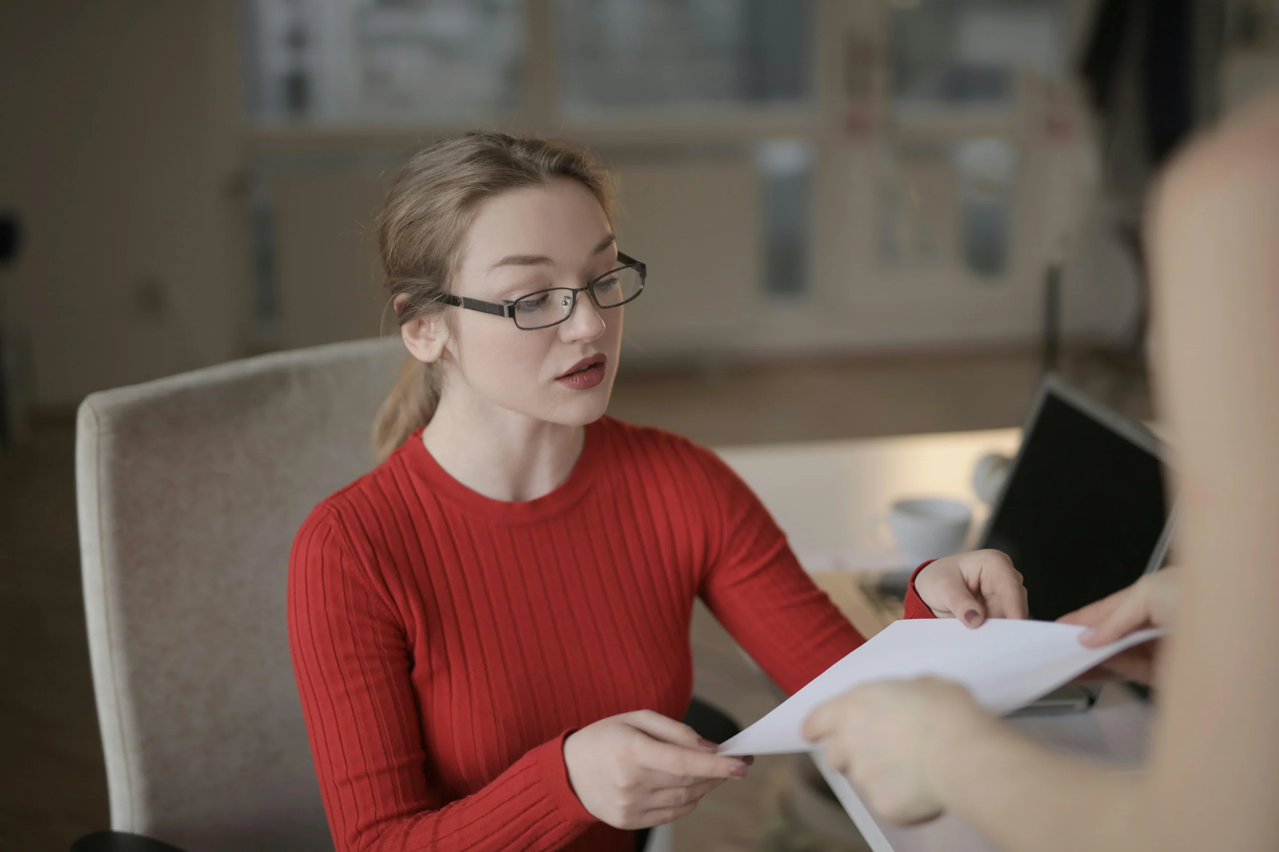 performance reviews that improve employee performance