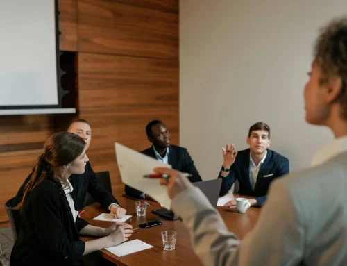 When to Outsource HR Projects: A Practical Guide for Small HR Teams